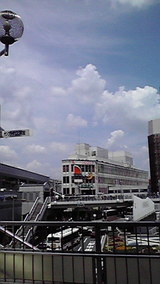 梅雨明けの空とさんぷら座