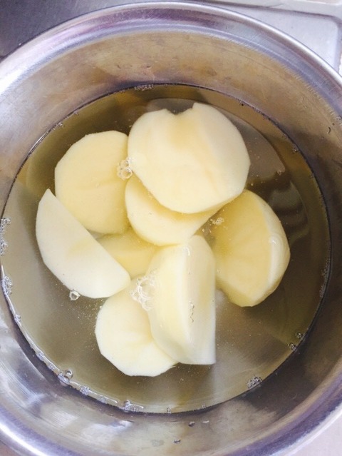 1440240046337