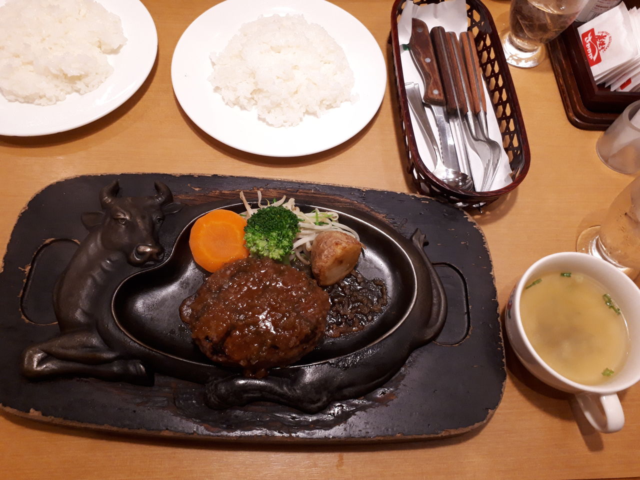 いよいよ さわやかのハンバーグ を実食 静岡へのb級グルメ旅 さわやか攻略編 関東b級グルメドライブ ちょに らいでん がメタボで帰還