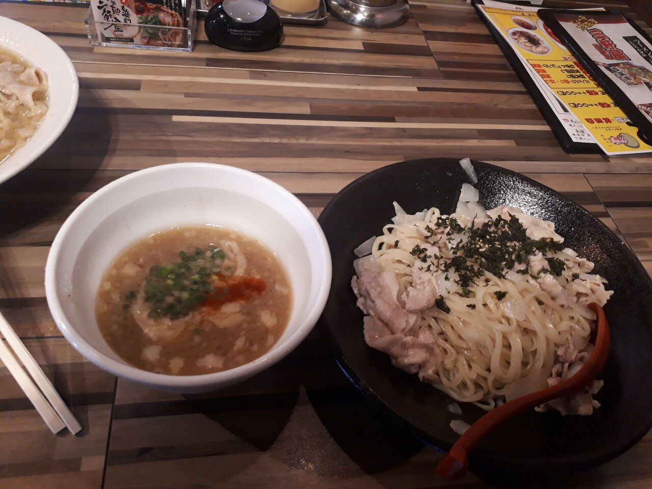 茂原 三軒屋さんの もばつけ麺 と一宮の 玉前神社 の御神水と 関東b級グルメドライブ ちょに らいでん がメタボで帰還 茂原 三軒屋さんの もばつけ麺 と一宮の 玉前神社 の御神水と 関東b級グルメドライブ ちょに らいでん がメタボで帰還
