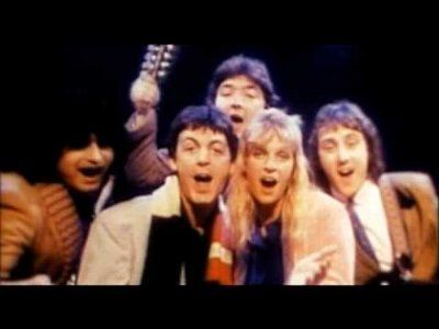 wonderful-christmastime-paul-mcc