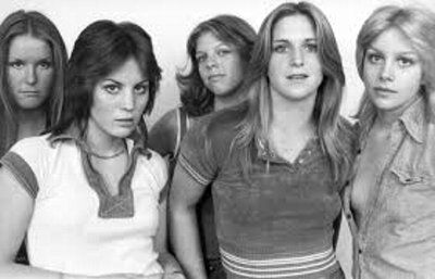 Cherry Bomb チェリー ボンブ The Runaways ランナウェイズ 1977 洋楽和訳 Neverending Music Cherry Bomb チェリー ボンブ The Runaways ランナウェイズ 1977 洋楽和訳 Neverending Music