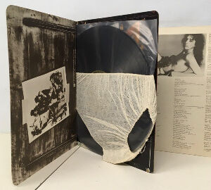◉アリス クーパー 紙ジャケ ●スクールズ アウト 帯 パンティー付き Amazon.co.jp: アリス・クーパー【Alice Cooper】スクールズ