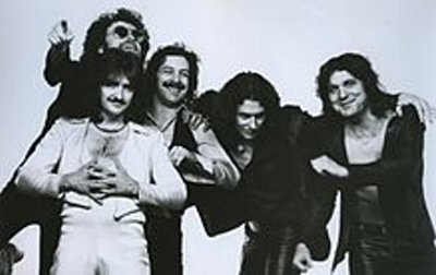 220px-Blue_Oyster_Cult_1977_publicity_photo