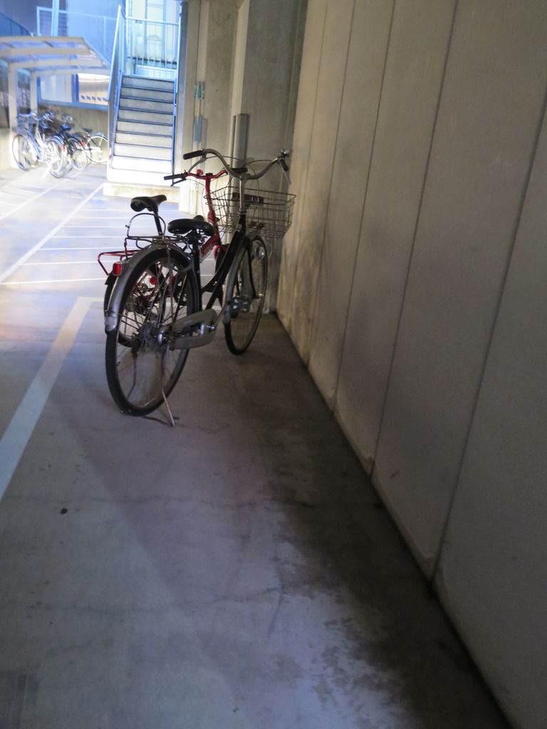 自転車を置く場所 塾だより 平野塾