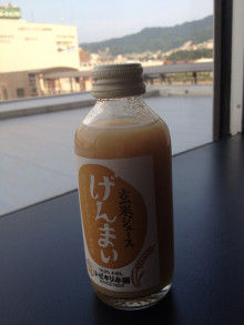 2013-8-14blogトビキリ本舗の玄米ジュース