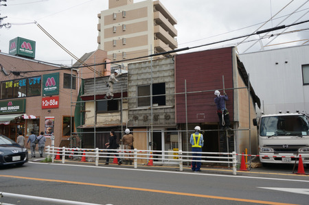 岡東町130905-02
