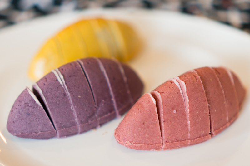 らぽっぽ の おさつ木の実パイ 5種類と スイートポテト 3種類の食べくらべ たべくら部 たべくら部 枚方 寝屋川 八幡のスーパーやお店をたべくらべ