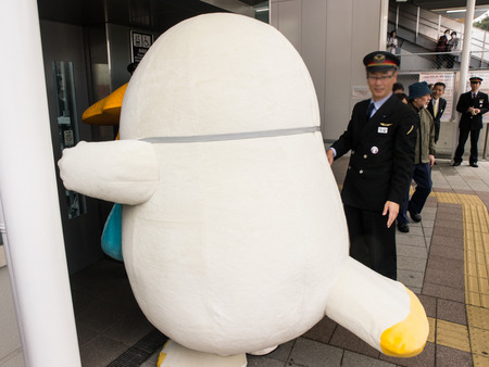 新長尾駅-1403297