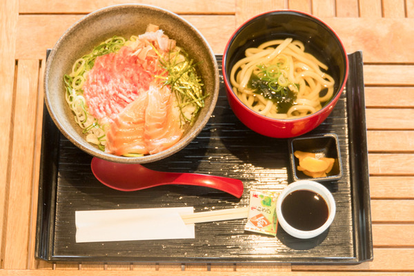 ご飯写真小-3