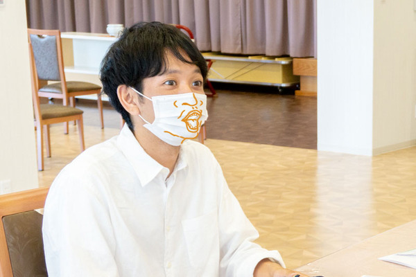 クロ-1