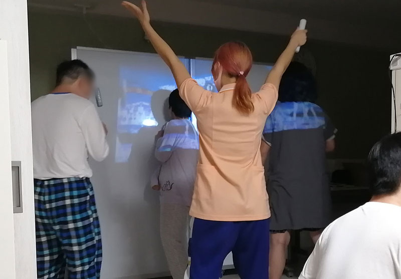 カラオケ大会2