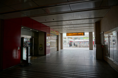 樟葉駅ビル130326-39