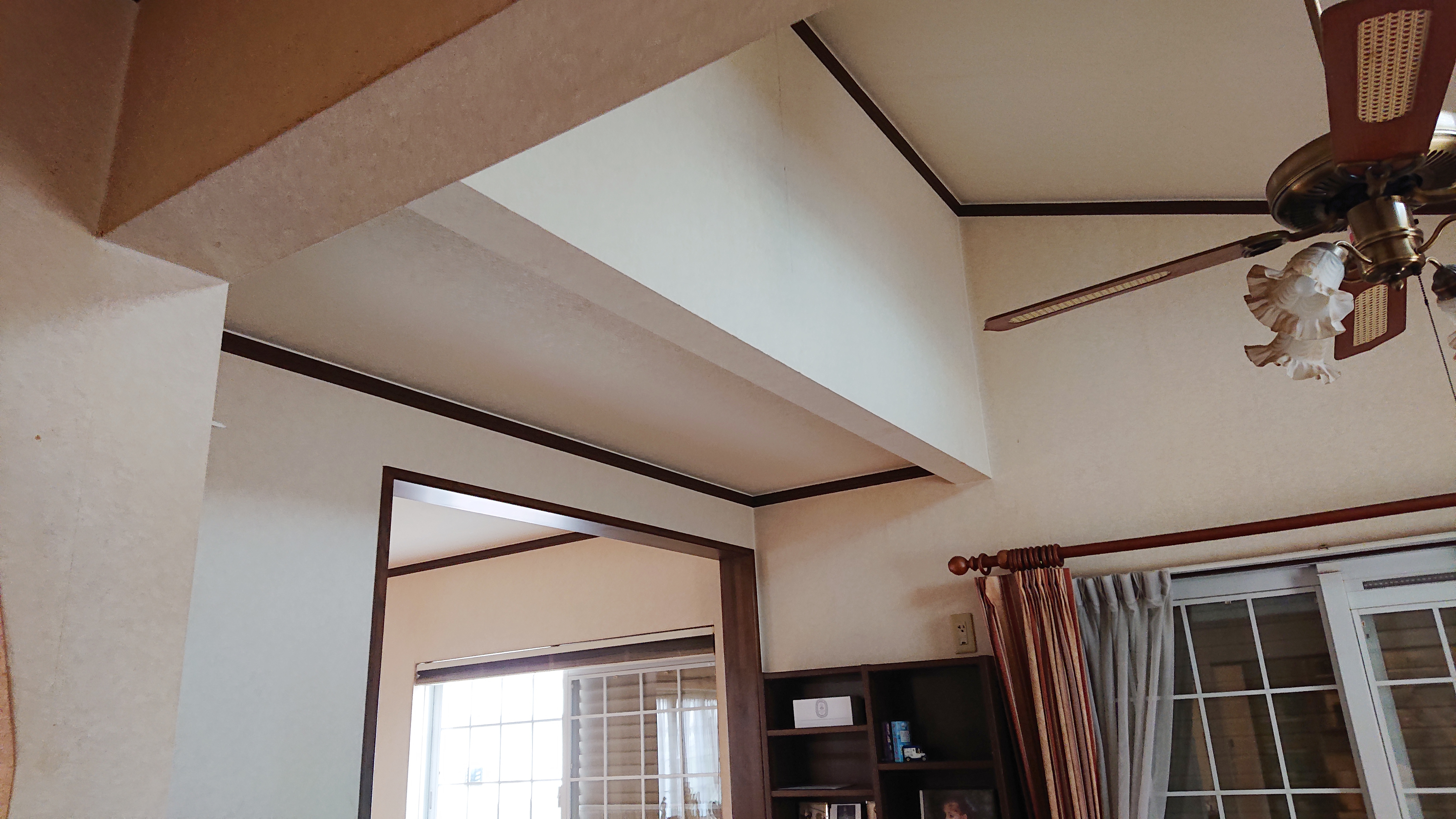 ダイニング天井