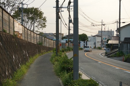 枚方茨木線歩道設置工事130815-52