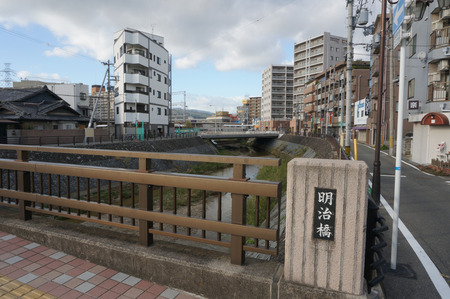 京阪牧野駅前24時間駐輪場131016-04