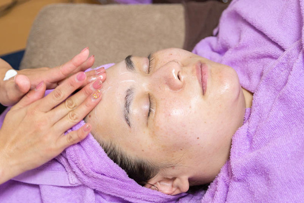 アンズ-19090476