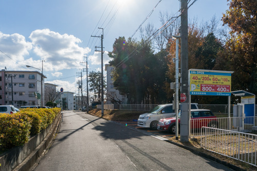 香里団地駐車場-1412226