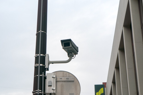 枚方市駅周辺監視カメラ-14120810