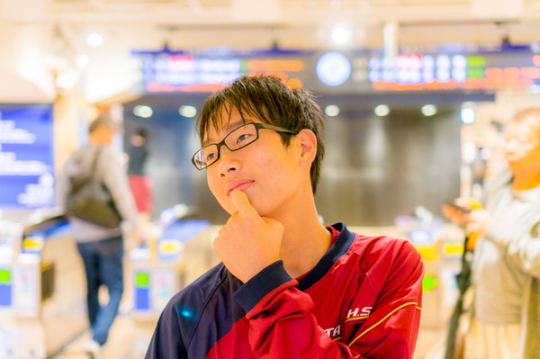 ヒト-1910252