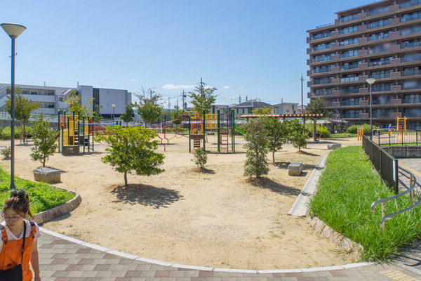 枚方の公園-19091920