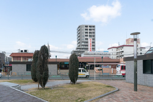 枚方公園駅前-15021004