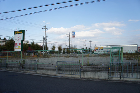 平和堂養父東町121119-07