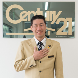 フロンティア不動産江口さん-1