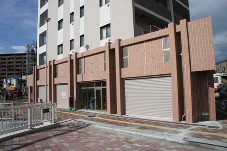 ローソン牧野駅前20120715162454