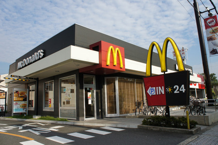マクドナルド枚方東田宮店120920-02