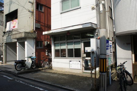 御殿山駅前交番DSC08414