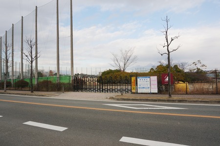 大阪工業大学野球場140102-06