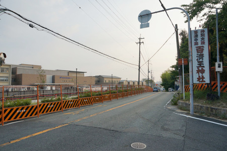 枚方茨木線歩道設置工事130815-02