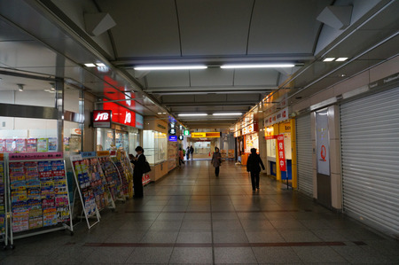 樟葉駅ビル130326-47