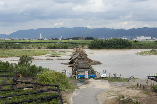 流れ橋-2