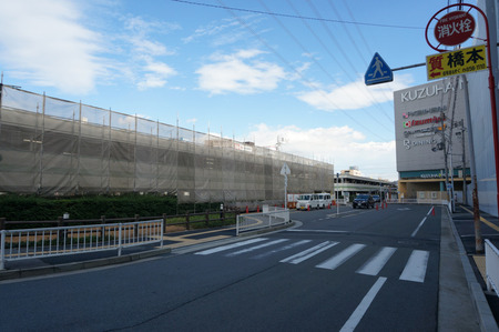 樟葉駅駐輪センター131009-02