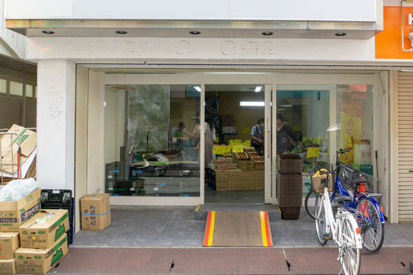 八百屋-1906038