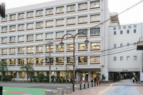 枚方市駅周辺監視カメラ-1412085