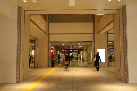 くずは駅131112-09
