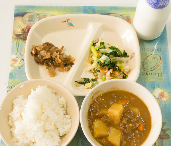 カレー給食-12
