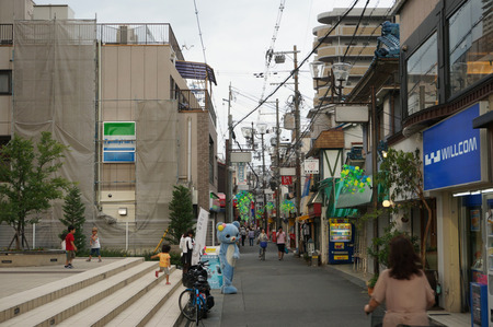ファミリーマート寝屋川香里南之町店130630-11