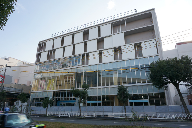 くずはモール南館の外観がだいぶ見えてる。元くずはコートの場所 枚方つーしん くずはモール南館の外観がだいぶ見えてる。元くずはコートの場所 枚方つーしん