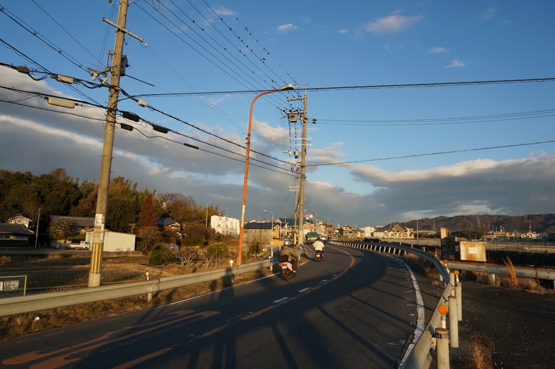 村野駅から出鼻橋への道【ただの枚方】 枚方つーしん 村野駅から出鼻橋への道【ただの枚方】 枚方つーしん