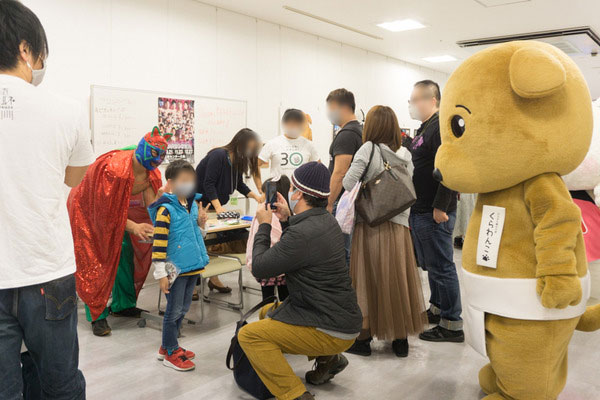 会場8