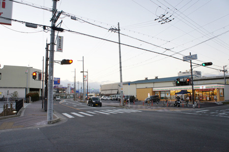 セブンイレブン出屋敷西町121226-03