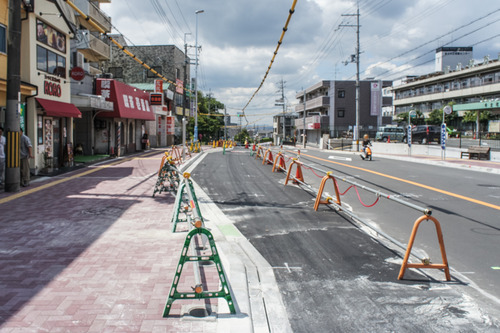 市立ひらかた病院前道路-1408305