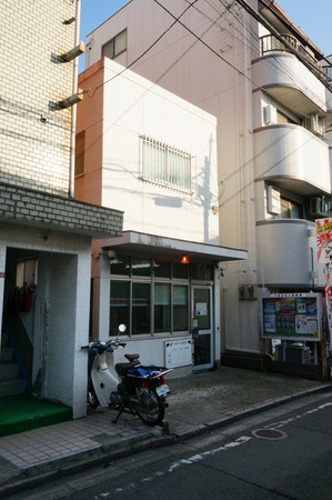 御殿山駅前交番130228-18