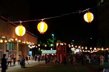 岡東盆踊り