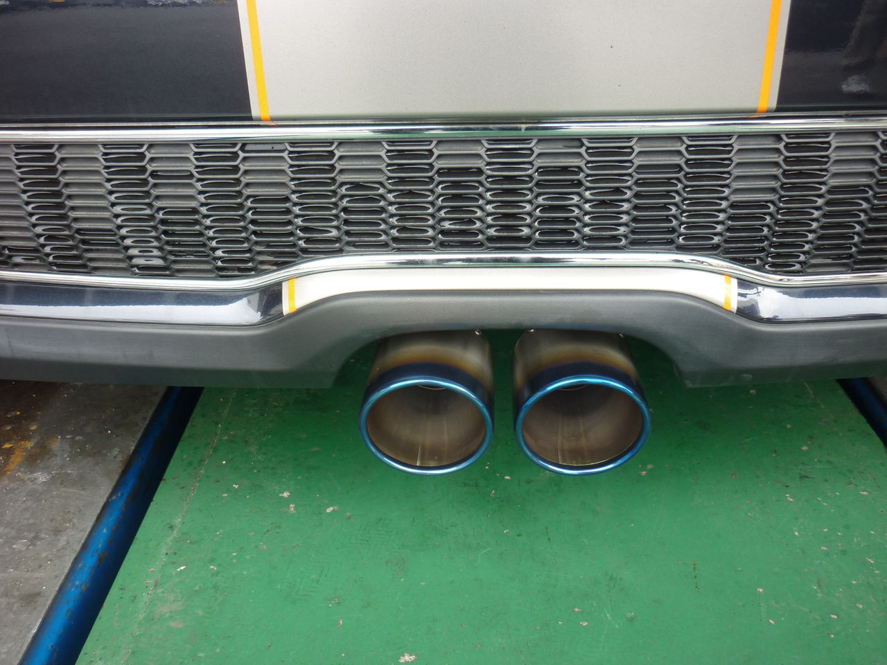 BMW MINI ミニクーパー S R53 アーキュレー　マフラー BMW ミニクーパーSアーキュレーマフラー交換♪ – ブログ