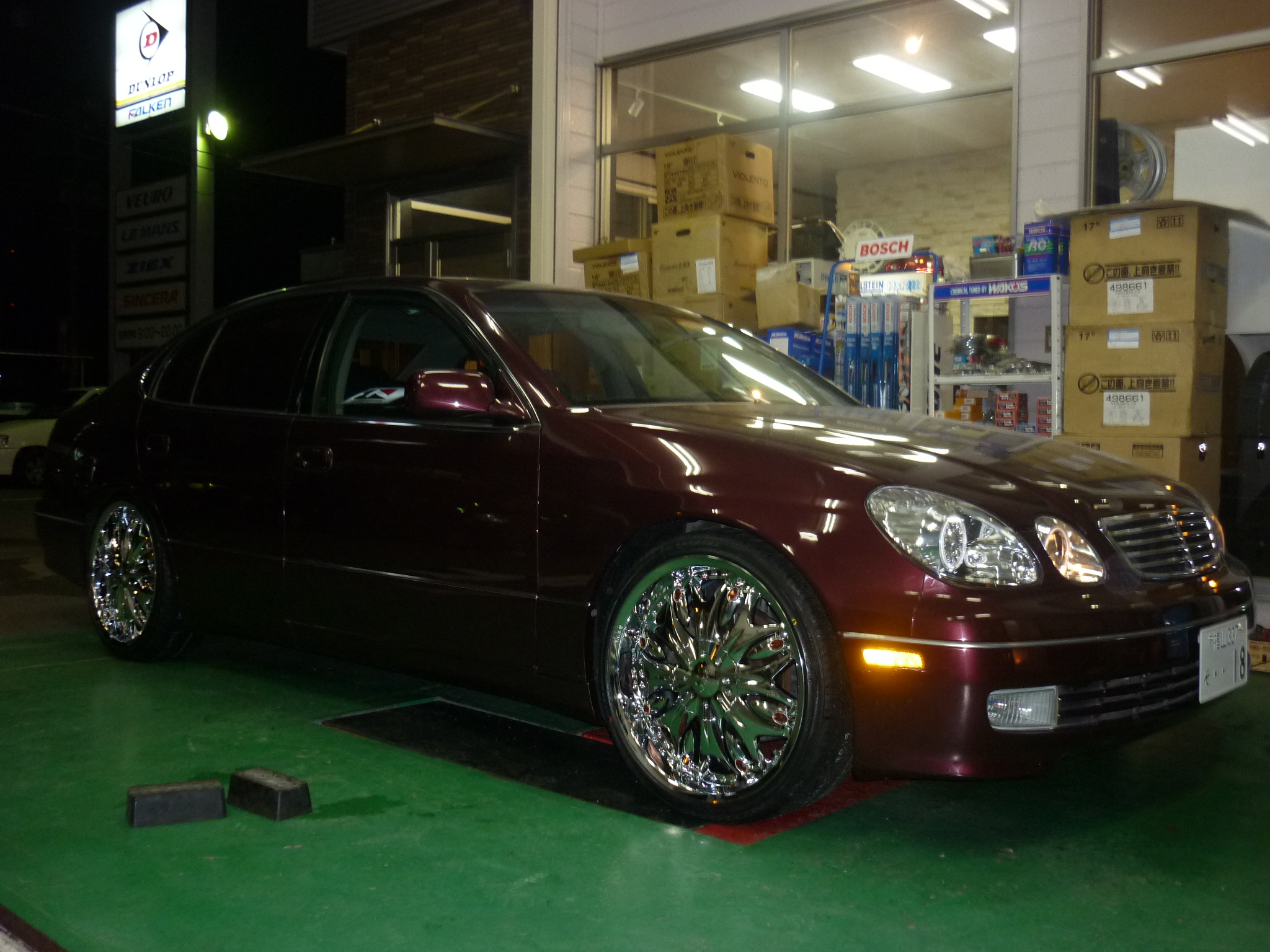 JZS160アリストにドルチェ20インチ装着 : 平山タイヤサービス＊店長 